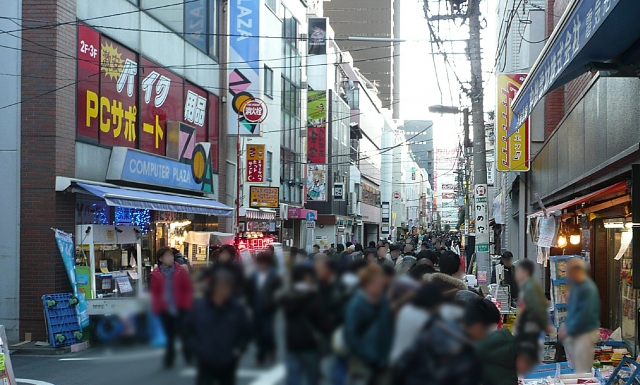 PC WRAP ピーシーラップ 店舗 大阪 日本橋